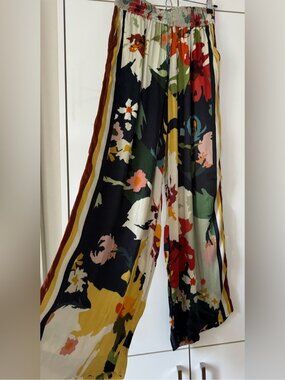 NWT Size M - Conditions Apply Imara Satin Wide-Leg Pants w Pockets (NWT US$ 138)